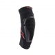 chranice-kolien-alpinestars-bionic-flex-cierna-cervena-par-M160-379-mxsport.jpg