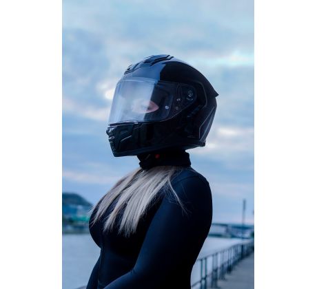 prilba-s-headsetom-sena-phantom-cierna-leskla-M140-2630-mxsport