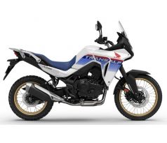 motocykel-honda-xl750-transalp-ross-white-nh196